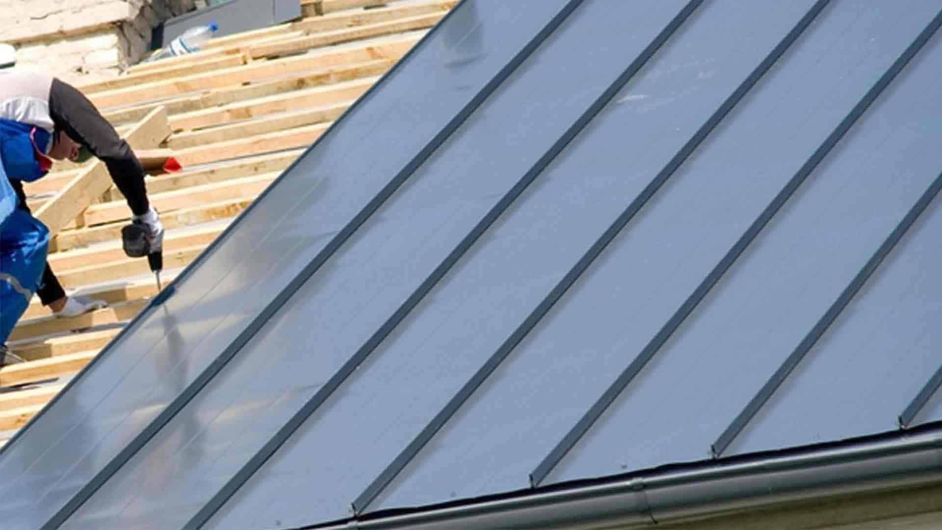 metal-roofing-installation